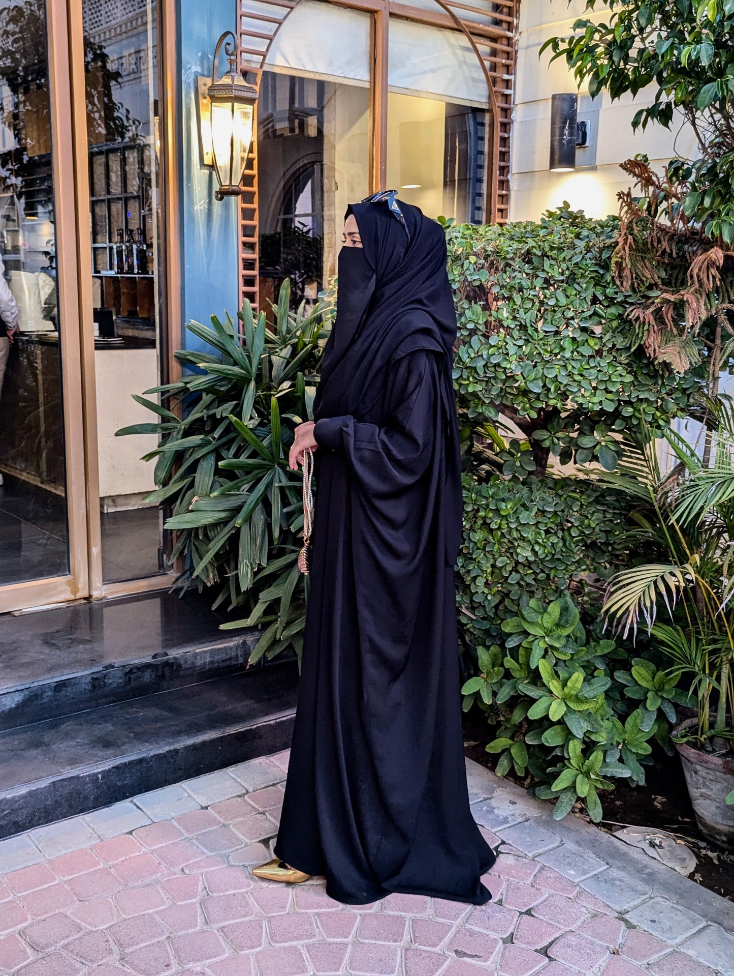 Hande Kaftan Abaya Black