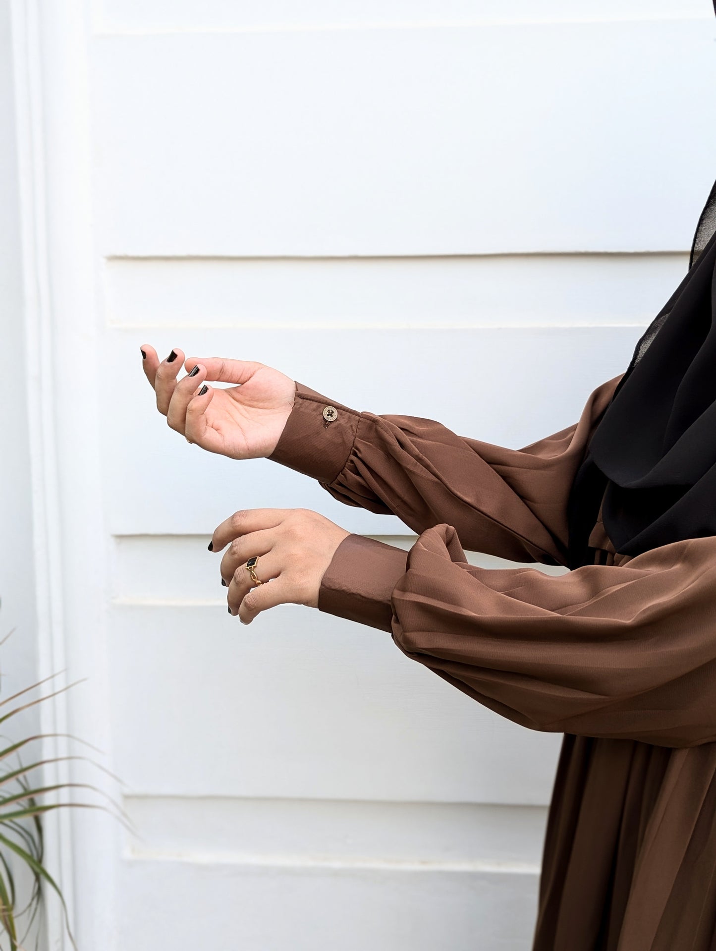 Caria Maxi Abaya Dark Brown