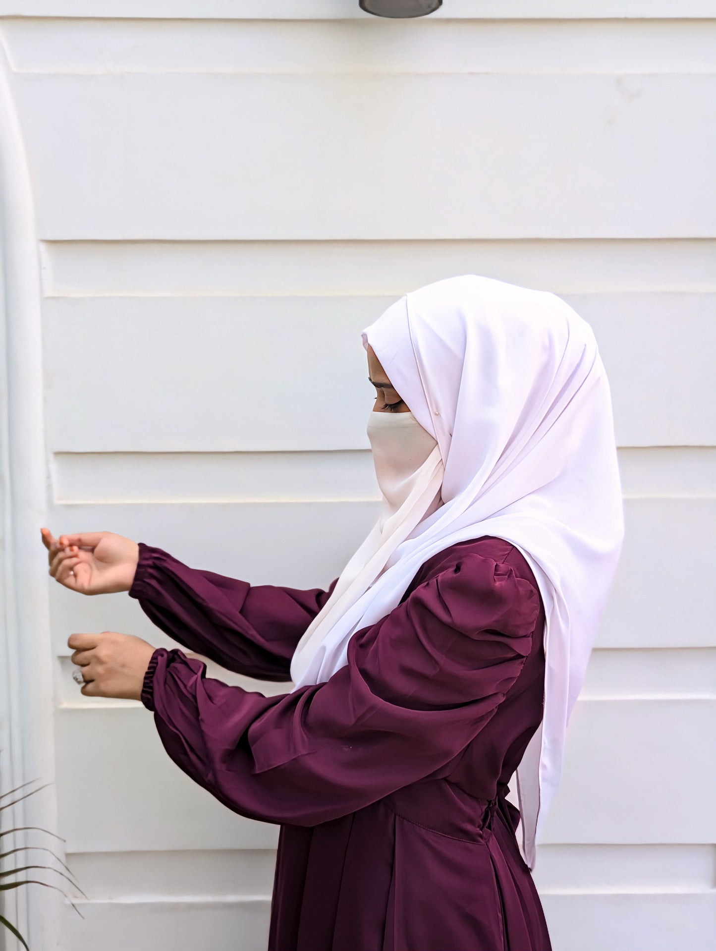 EMEL MAXI ABAYA - WINE